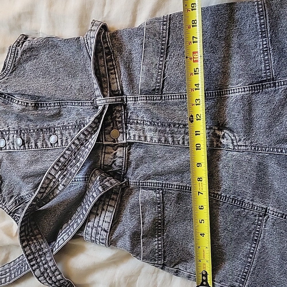 Universal Thread Black Denim Overalls - Picture 8 of 8